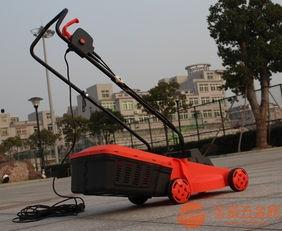 草坪机视频,打造完美绿意空间